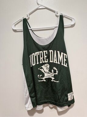 Woman’s XL Notre dame tank top